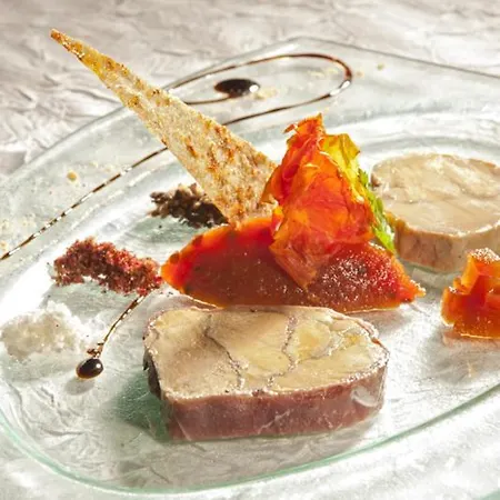 Hotel Chateau Des Monthairons Restaurant Gastromaison Privatif