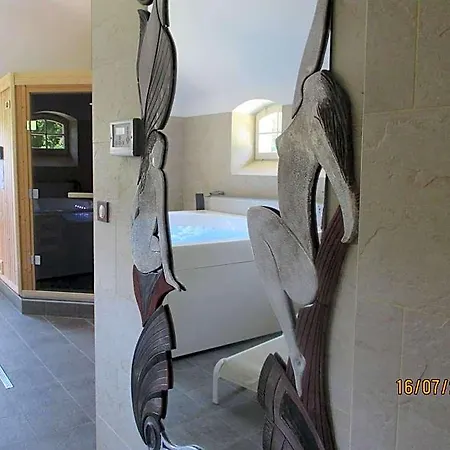 Chateau Des Monthairons Restaurant Gastromaison Privatif