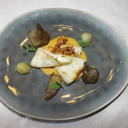 Chateau Des Monthairons Restaurant Gastromaison Privatif Les Monthairons