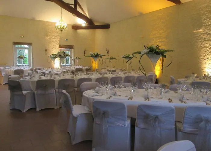Château Des Monthairons Restaurant Gastromaison Privatif 4*
