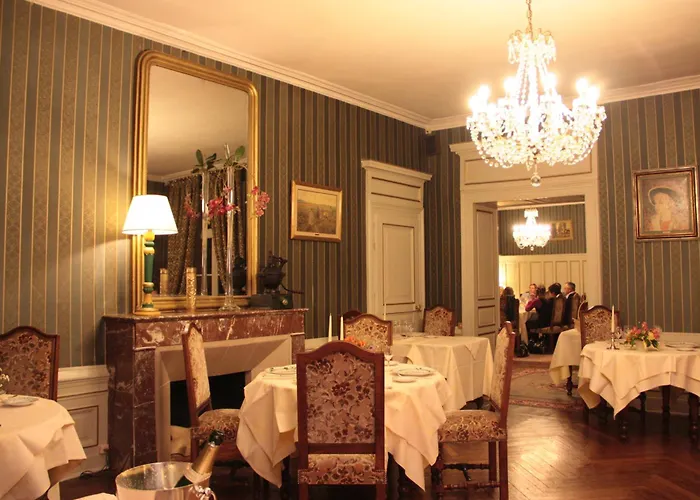 Chateau Des Monthairons Restaurant Gastromaison Privatif Отель