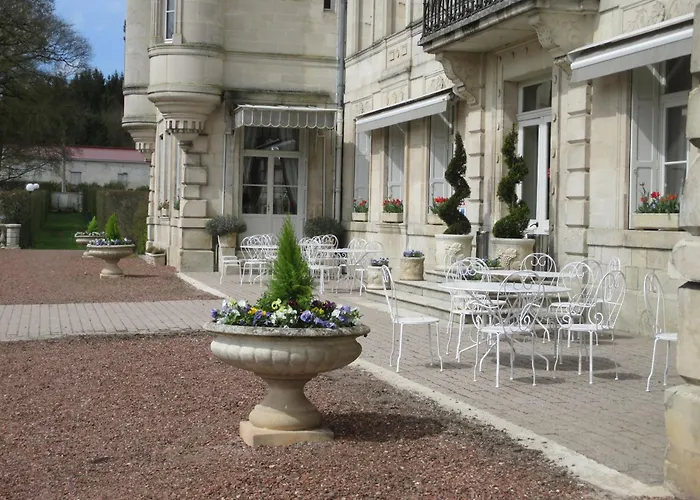Chateau Des Monthairons Restaurant Gastromaison Privatif Отель