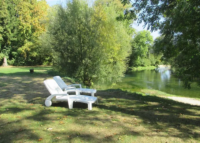 Chateau Des Monthairons Restaurant Gastromaison Privatif 4* Ле-Монтэрон