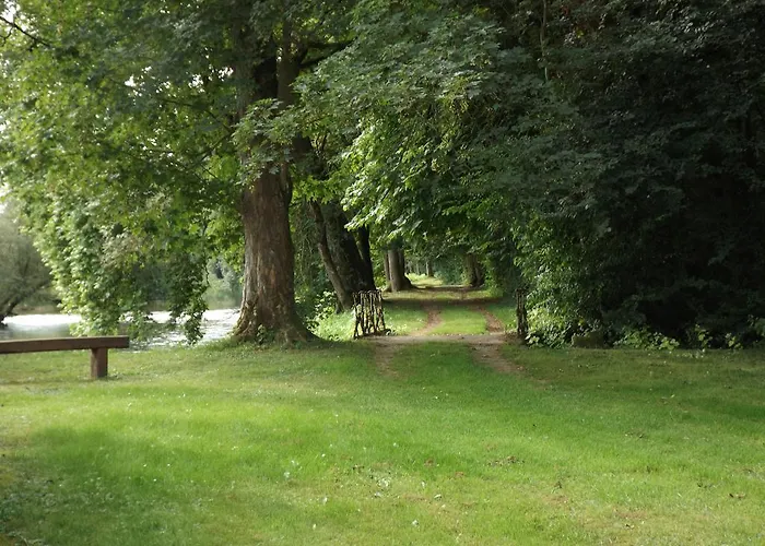 Отель Chateau Des Monthairons Restaurant Gastromaison Privatif 4*