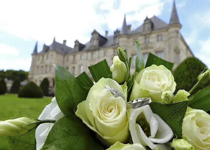 Chateau Des Monthairons Restaurant Gastromaison Privatif 4* Ле-Монтэрон